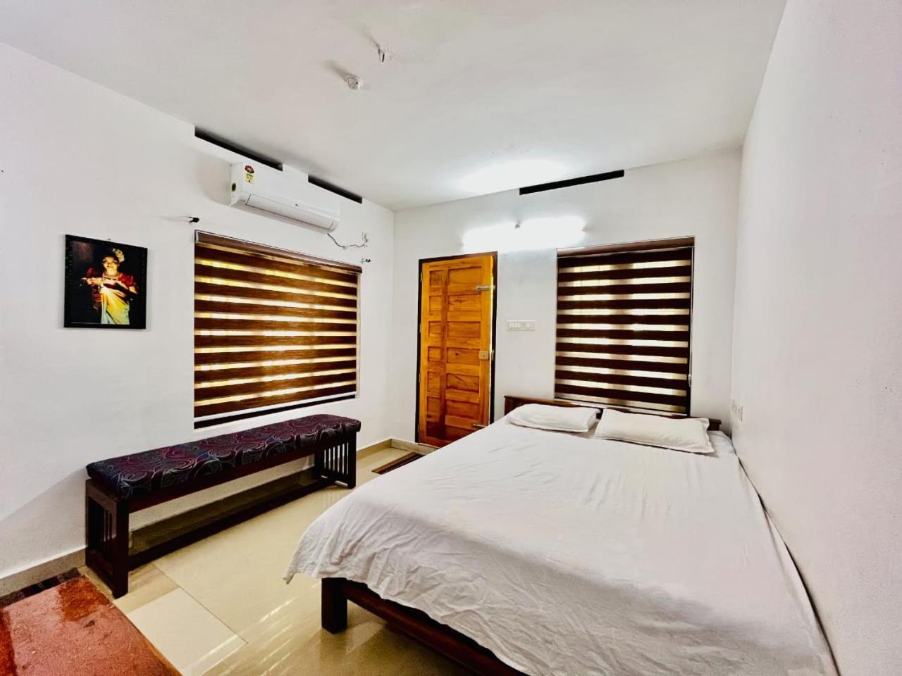 Mundro Garden Homestay Mundrothuruth Екстер'єр фото