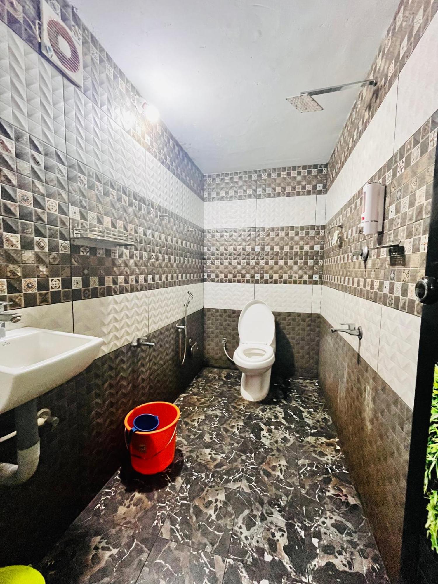 Mundro Garden Homestay Mundrothuruth Екстер'єр фото